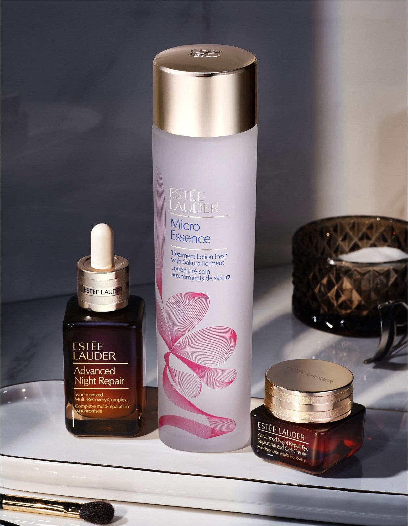 Estee Lauder 雅詩蘭黛 Micro Essence 微分子肌底原生露櫻花輕盈版