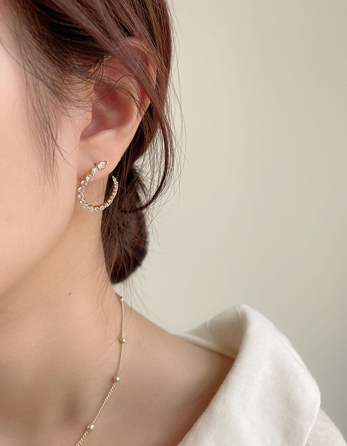 漸變設計感鋯石耳環 - 925純銀針