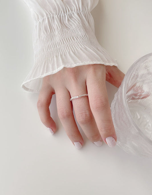 極細波光粼粼戒指