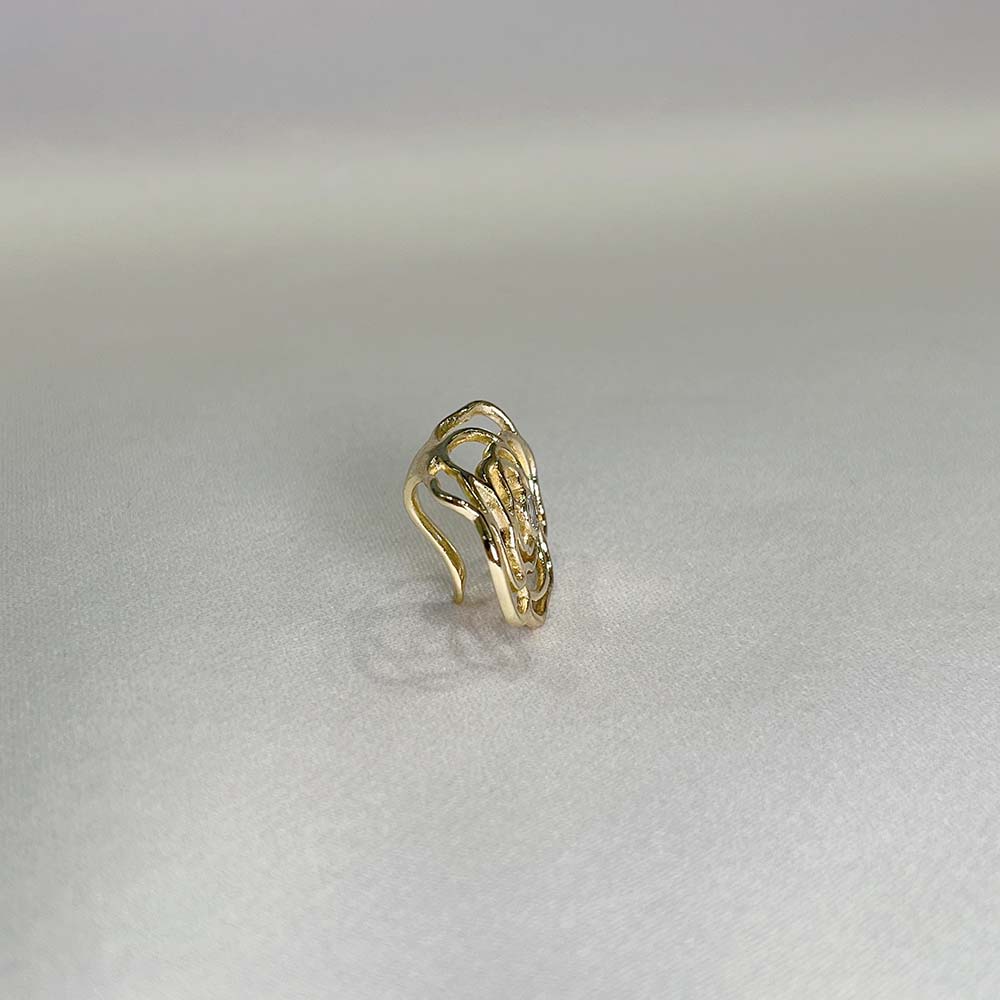 氣質摟空玫瑰鑲鑽耳骨夾