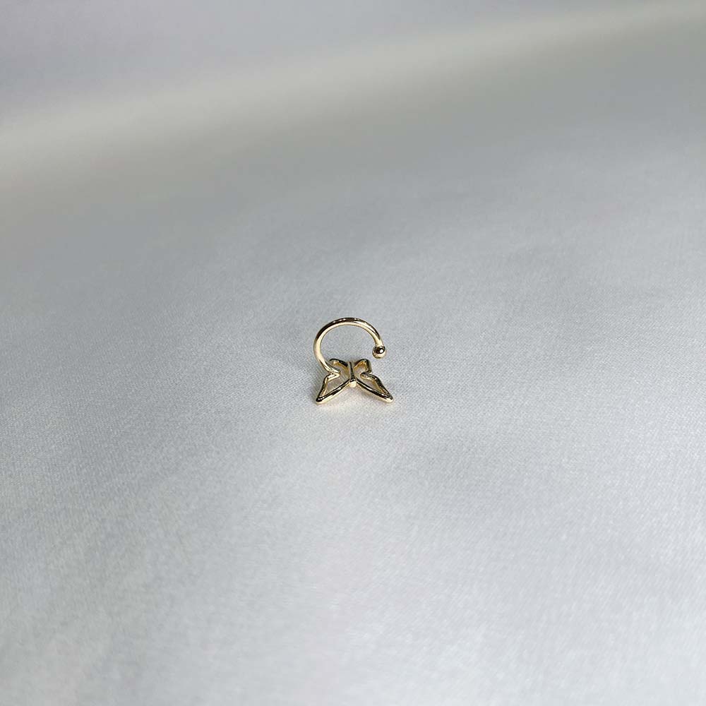 日常款低調蝴蝶輪廓耳骨夾