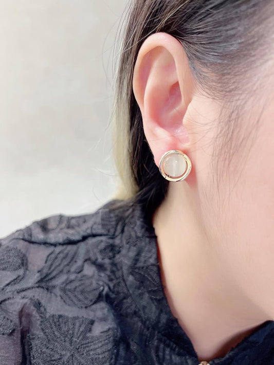 透亮感貓眼石耳夾