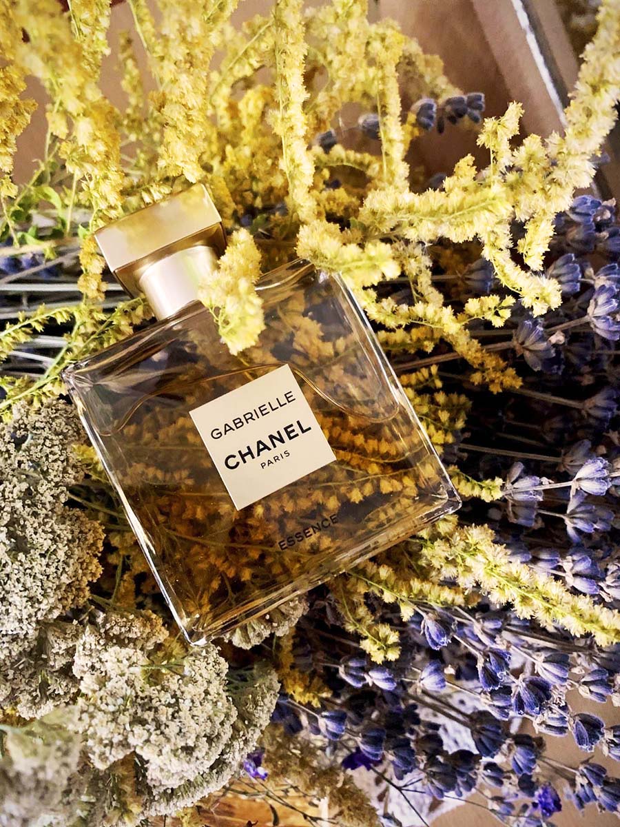 CHANEL 香奈兒 嘉柏麗琉金香水 Essence Eau De Parfum