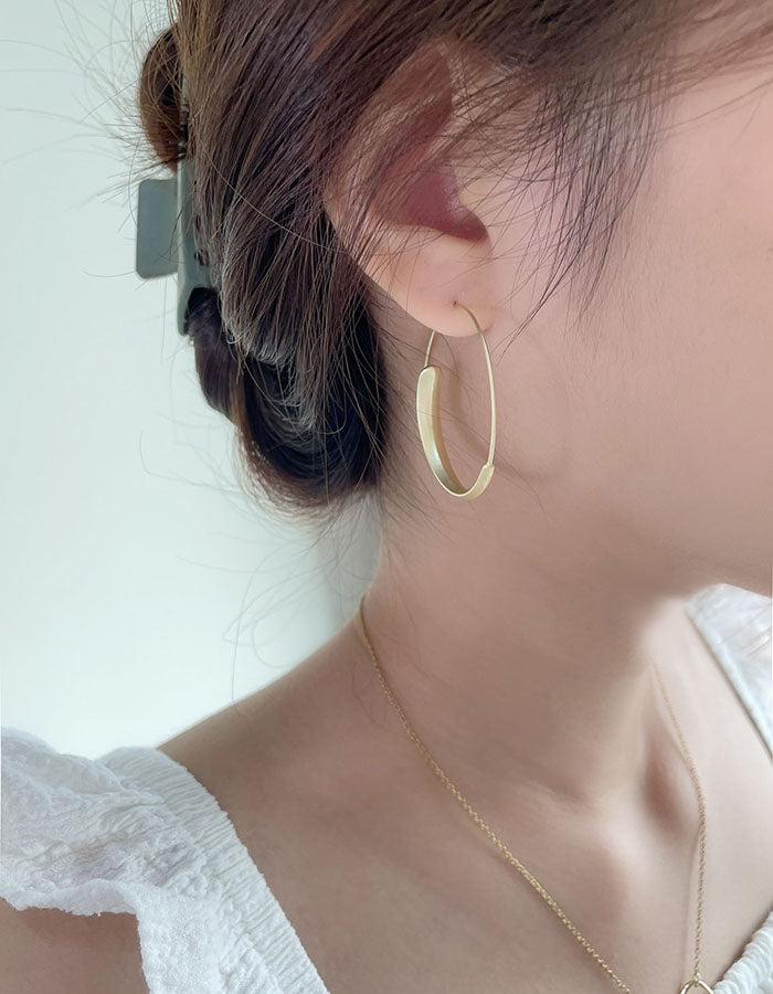 極美漩渦霧金耳圈