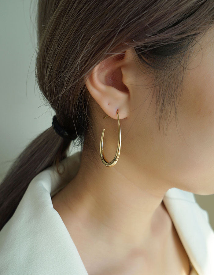 簡約金屬水滴耳環 - 925純銀針