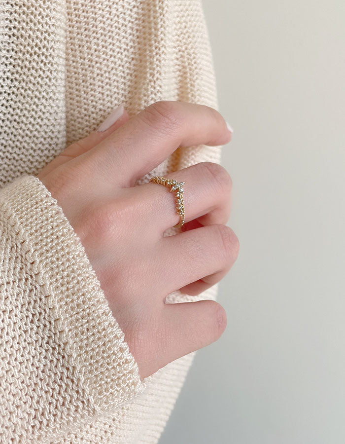 輕奢皇冠水鑽戒指