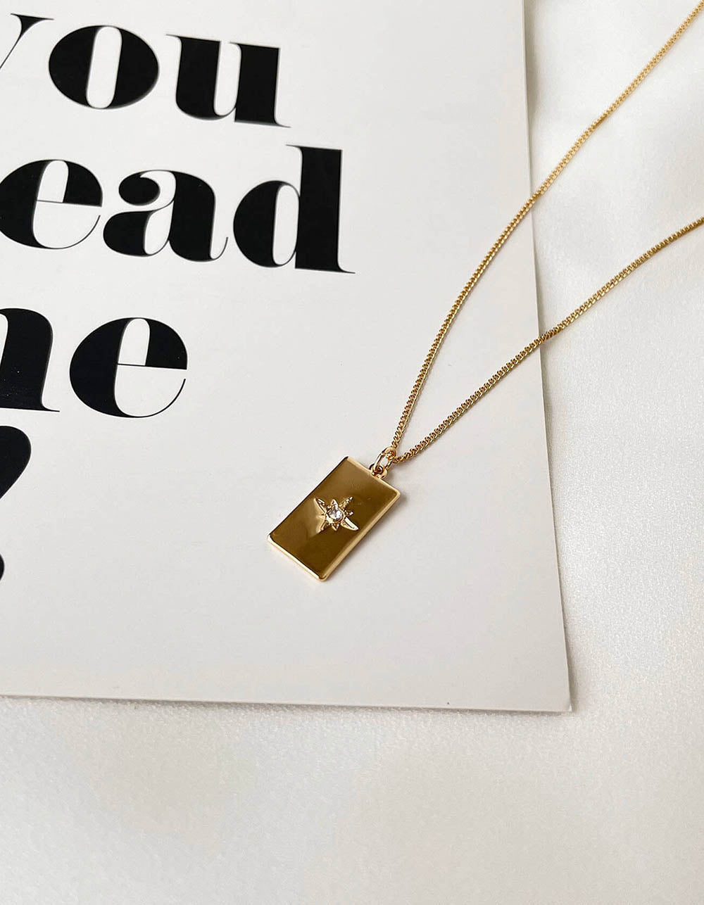 簡約星芒鑲鑽吊牌項鍊