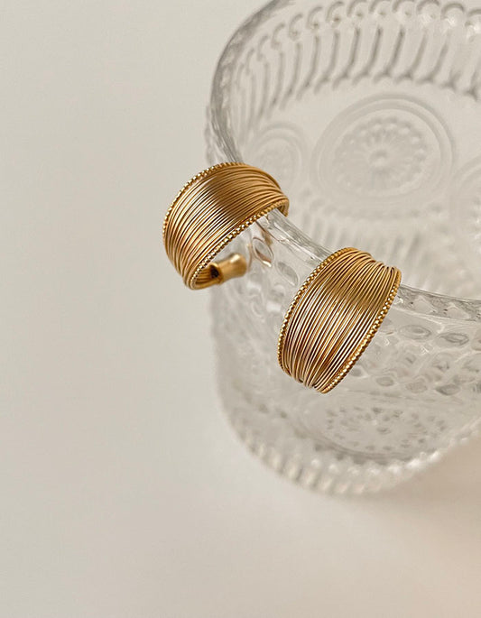 線條感環形耳環 - 925純銀針