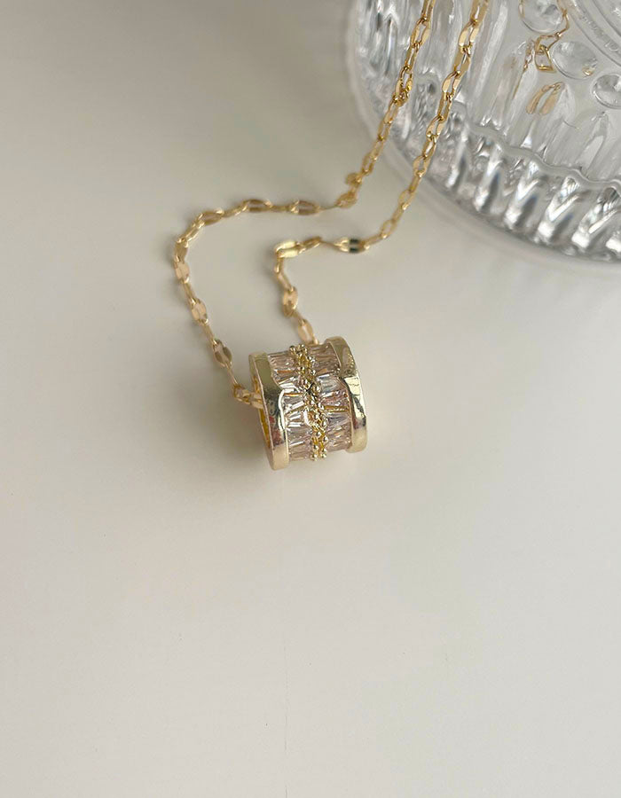 輕奢感亮鑽項鍊