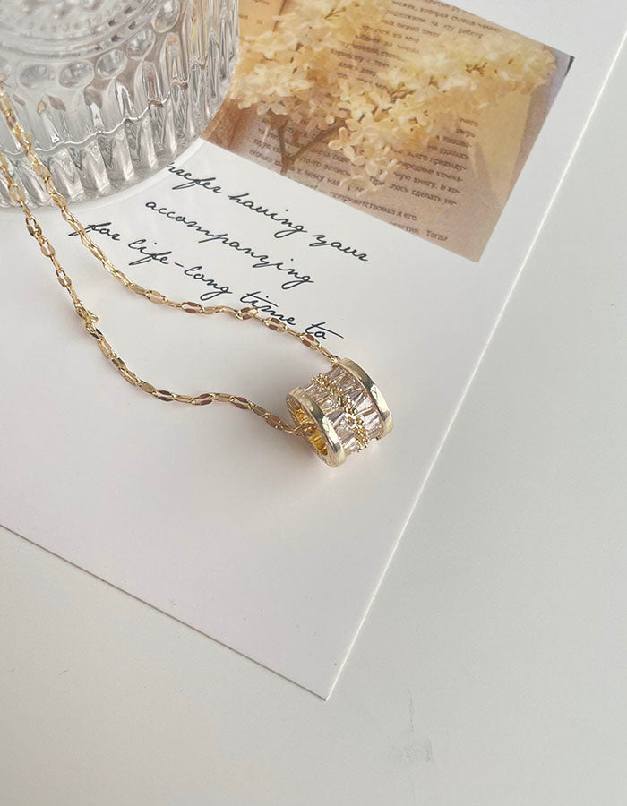 輕奢感亮鑽項鍊