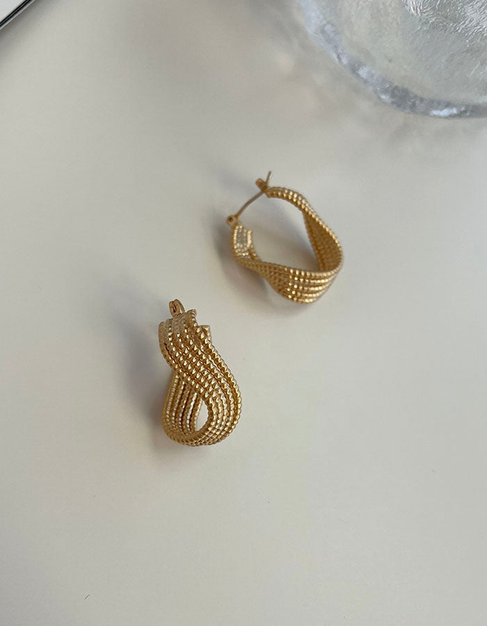 金屬扭曲麻花耳環