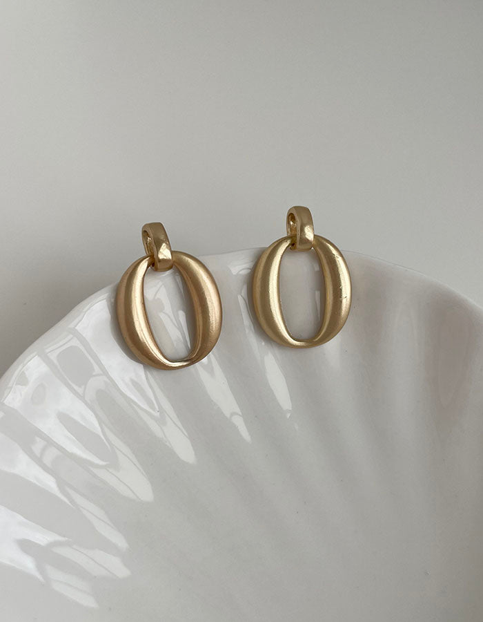 法式圓圈耳環 - 925純銀針