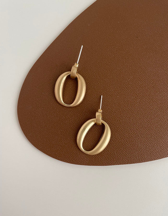 法式圓圈耳環 - 925純銀針