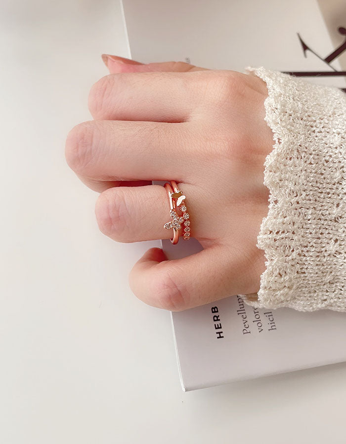 玫瑰金鑲鑽雙層蝴蝶戒指