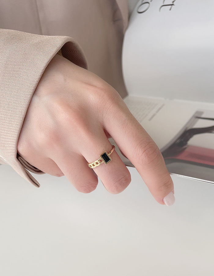 半鍊條設計滴釉戒指