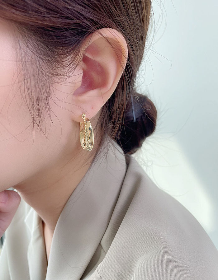 歐美金屬麻花曲線耳環