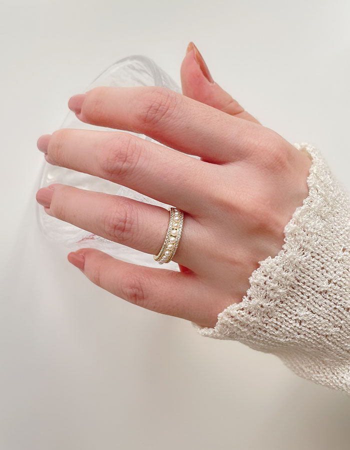 古典大小珍珠鑲鑽調節戒指