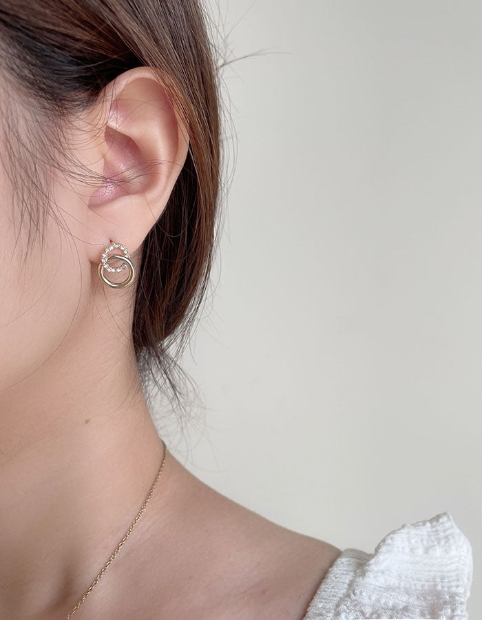 氣質雙圓圈水鑽耳環